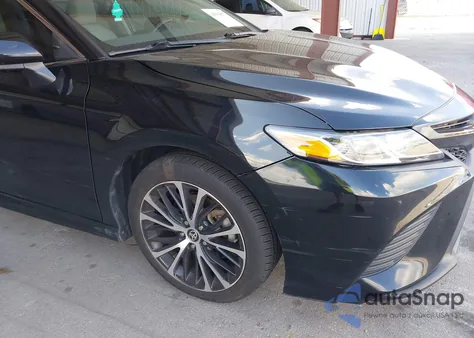 2020 Toyota Camry Se z USA, uszkodzony, nr VIN 4T1G11AK6LU982465